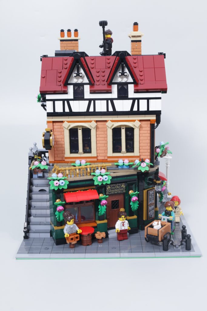 LEGO Icons 10350 Tudor Corner second review plus comparison with 10251 Brick Bank and 10270 Bookshop 55 683x1024