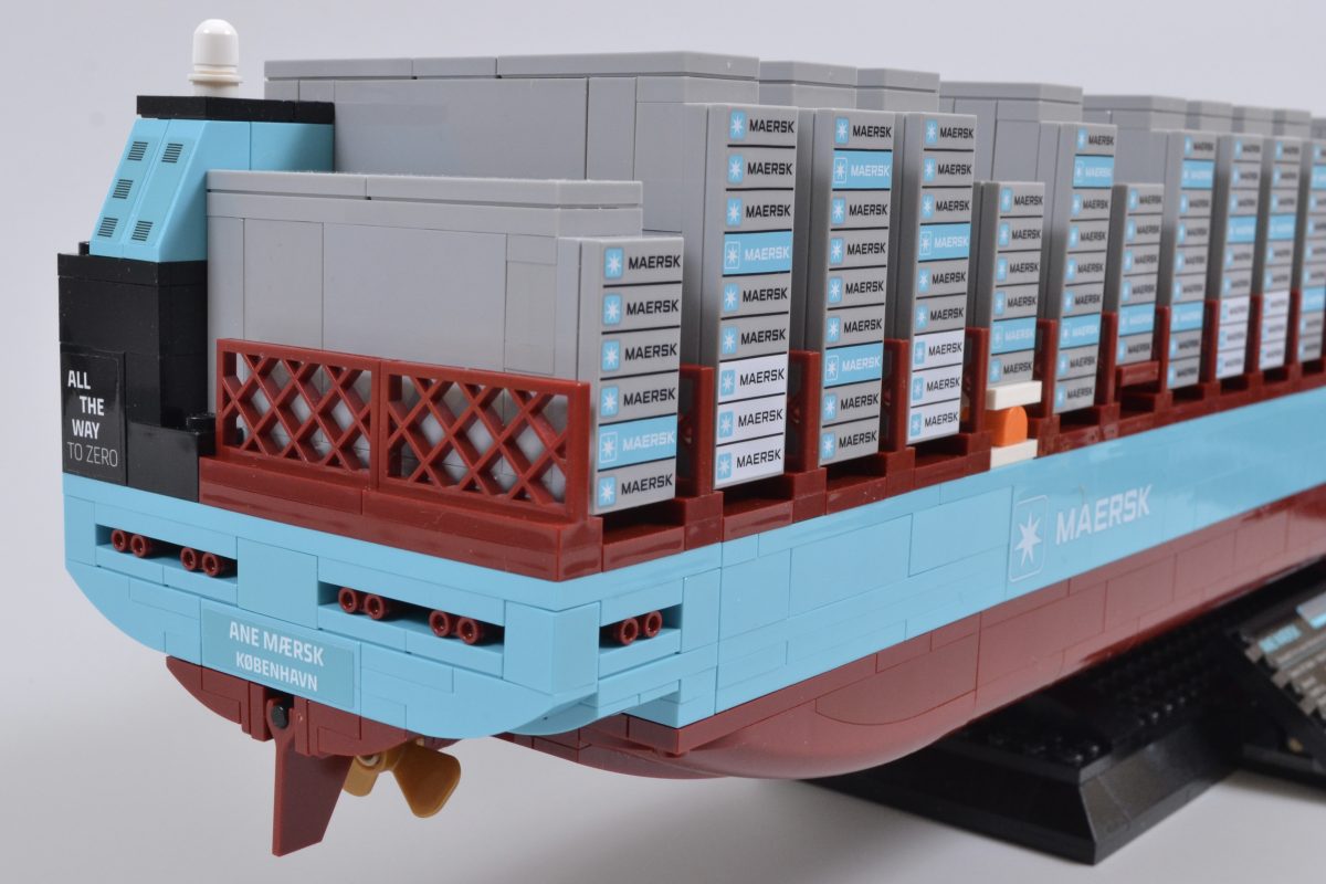LEGO 40955 Maersk Dual Fuel Container Vessel 5 1 1200x800