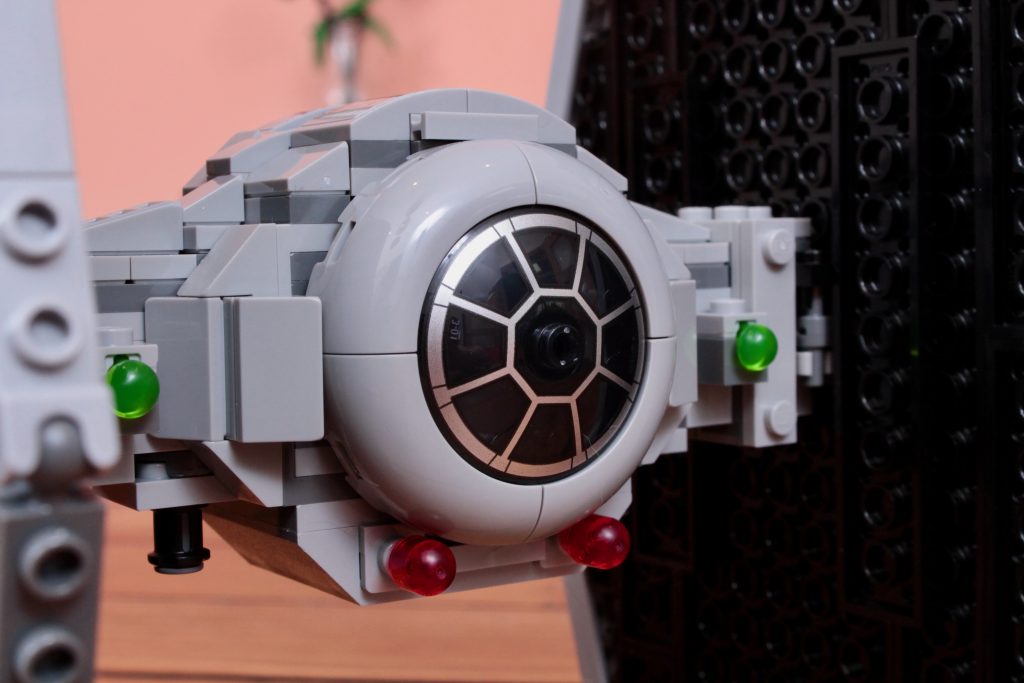 LEGO Star Wars 75393 TIE Fighter X Wing Mash up review 14 1024x683