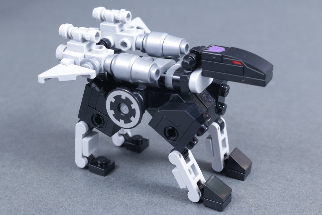 LEGO Icons Transformers 10358 Soundwave review 32 1024x683