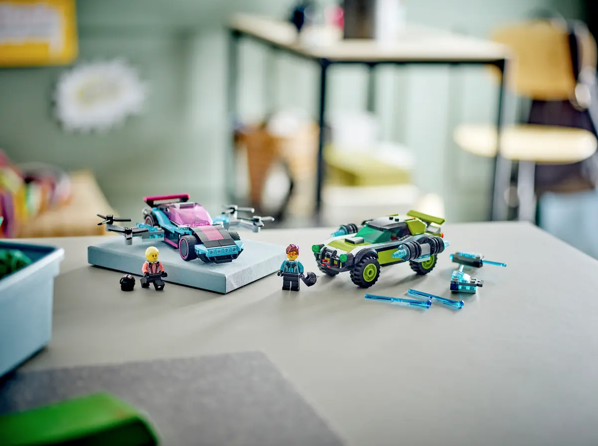 LEGO City 60396 Modified Race Cars 6