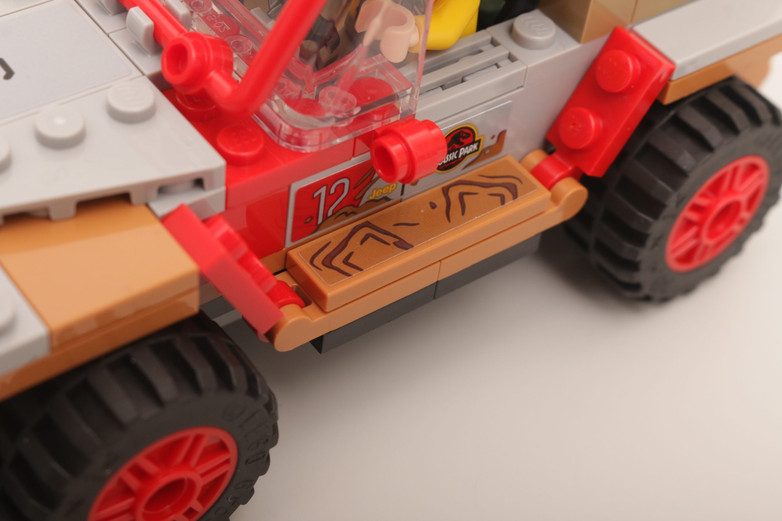 LEGO Jurassic Park 76958 Dilophosaurus Ambush review 8 scaled
