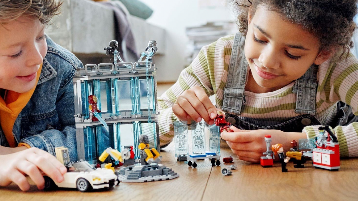 Get up to 40% off LEGO sets and double VIP points at LEGO.com
