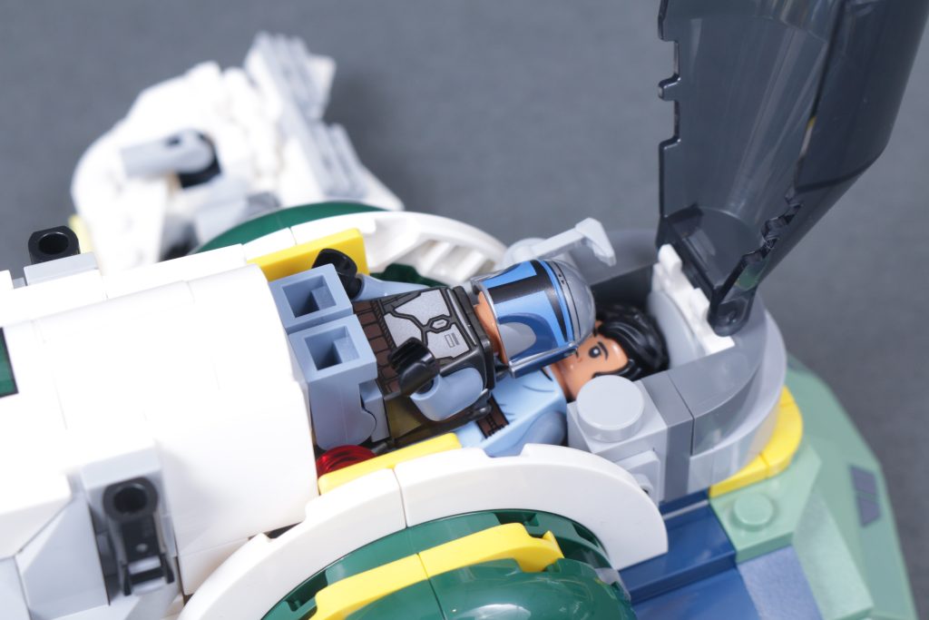 LEGO Star Wars 75433 Jango Fetts Starship review 19 1024x683