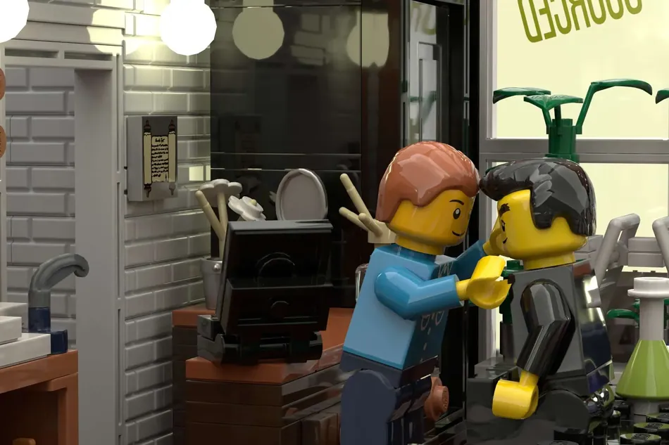 LEGO Ideas Schitts Creek The Rose Apothecary 12