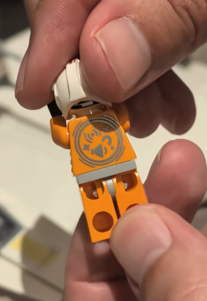 Beyond the Brick LEGO SMART Brick at CES 7