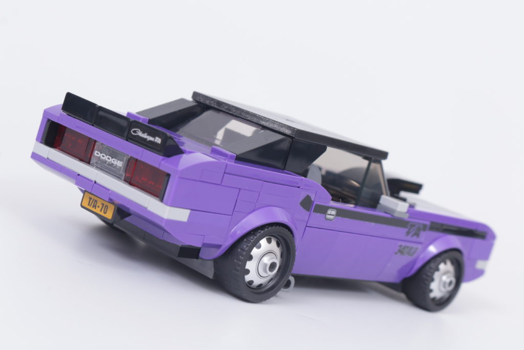 LEGO Speed Champions 76904 Mopar DodgeSRT Top Fuel Dragster and 1970 Dodge Challenger TA review 13