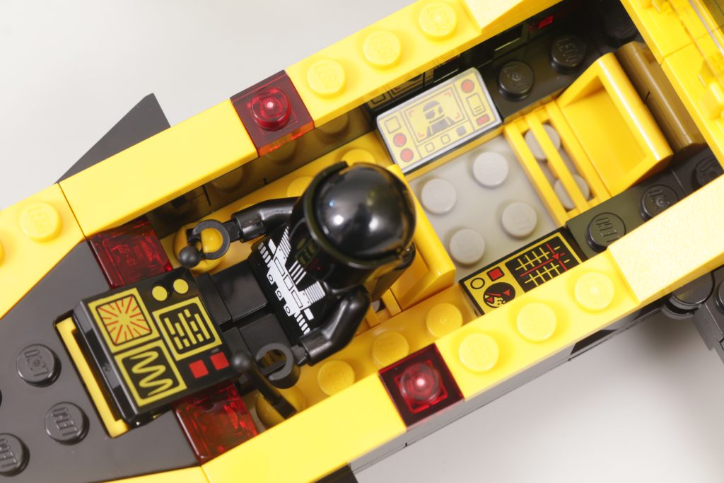 LEGO Icons 10355 Blacktron Renegade review 12 1024x683